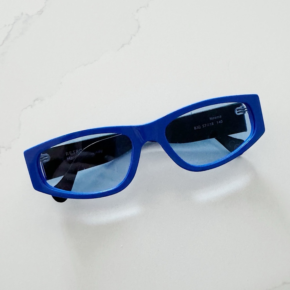 Unisex Neema electric blue sunglasses by Retrosuperfuture